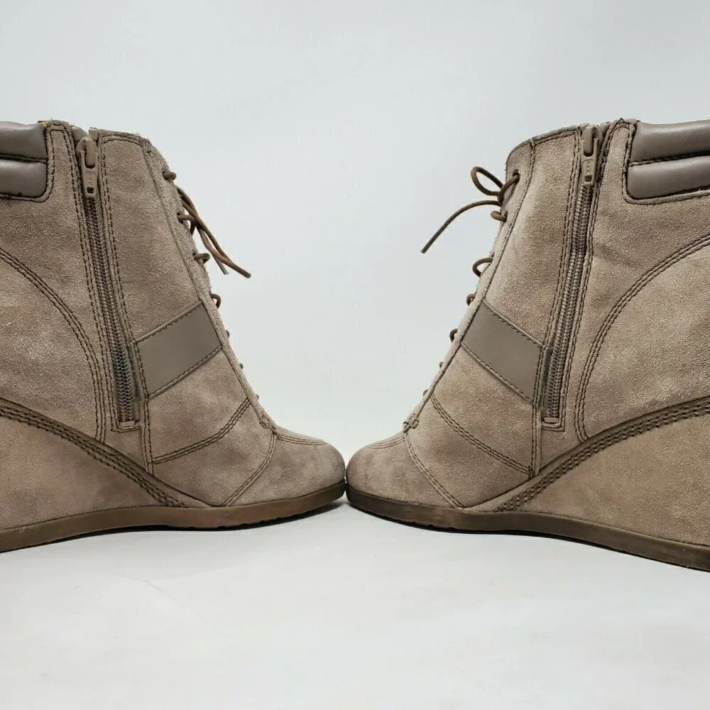 Naturalizer Paitlyn Lace Up Ankle Wedge Boots